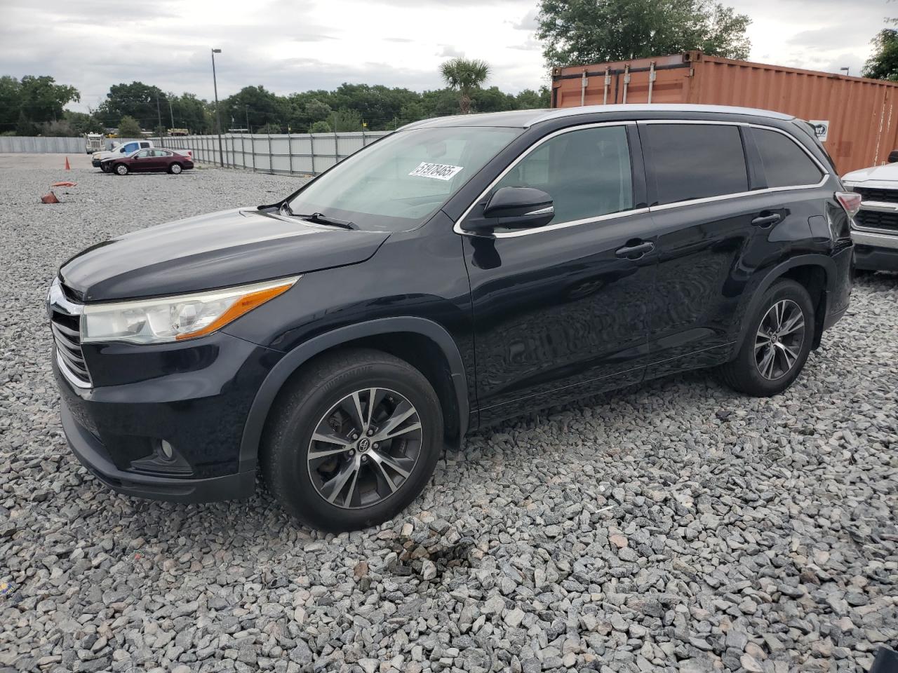 TOYOTA HIGHLANDER 2016