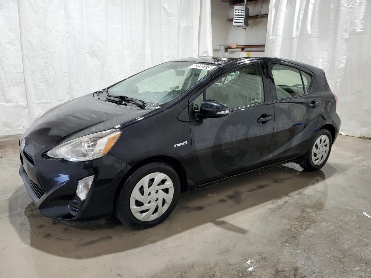 TOYOTA PRIUS C 2016