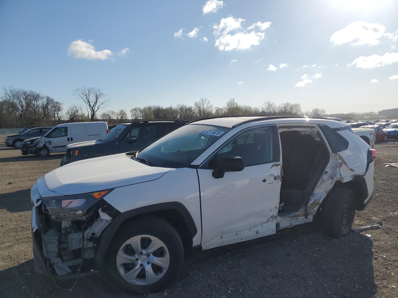TOYOTA RAV4 LE 2021
