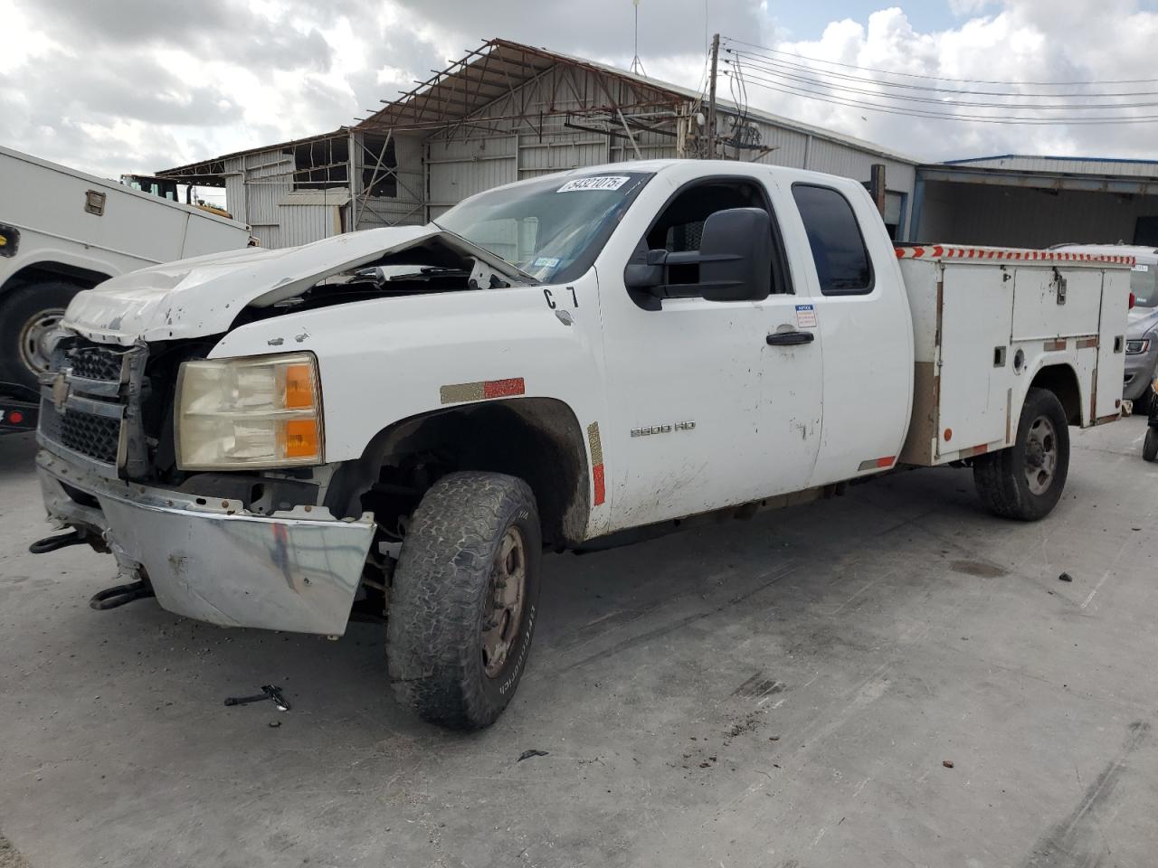 CHEVROLET SILVERADO 2011