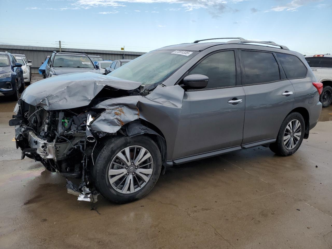 NISSAN PATHFINDER 2020