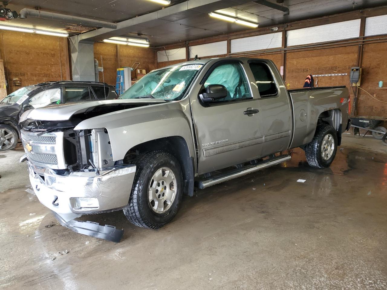 CHEVROLET SILVERADO 2013
