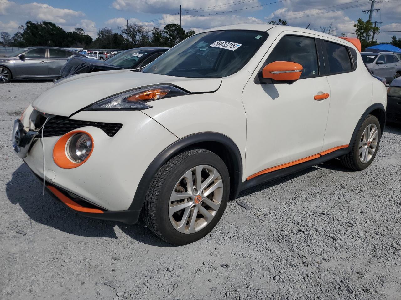 NISSAN JUKE S 2015