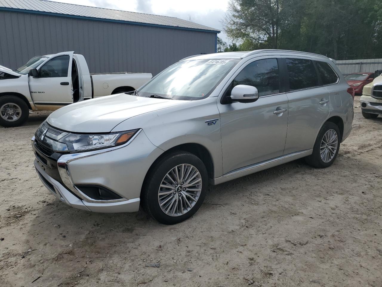 MITSUBISHI OUTLANDER 2022