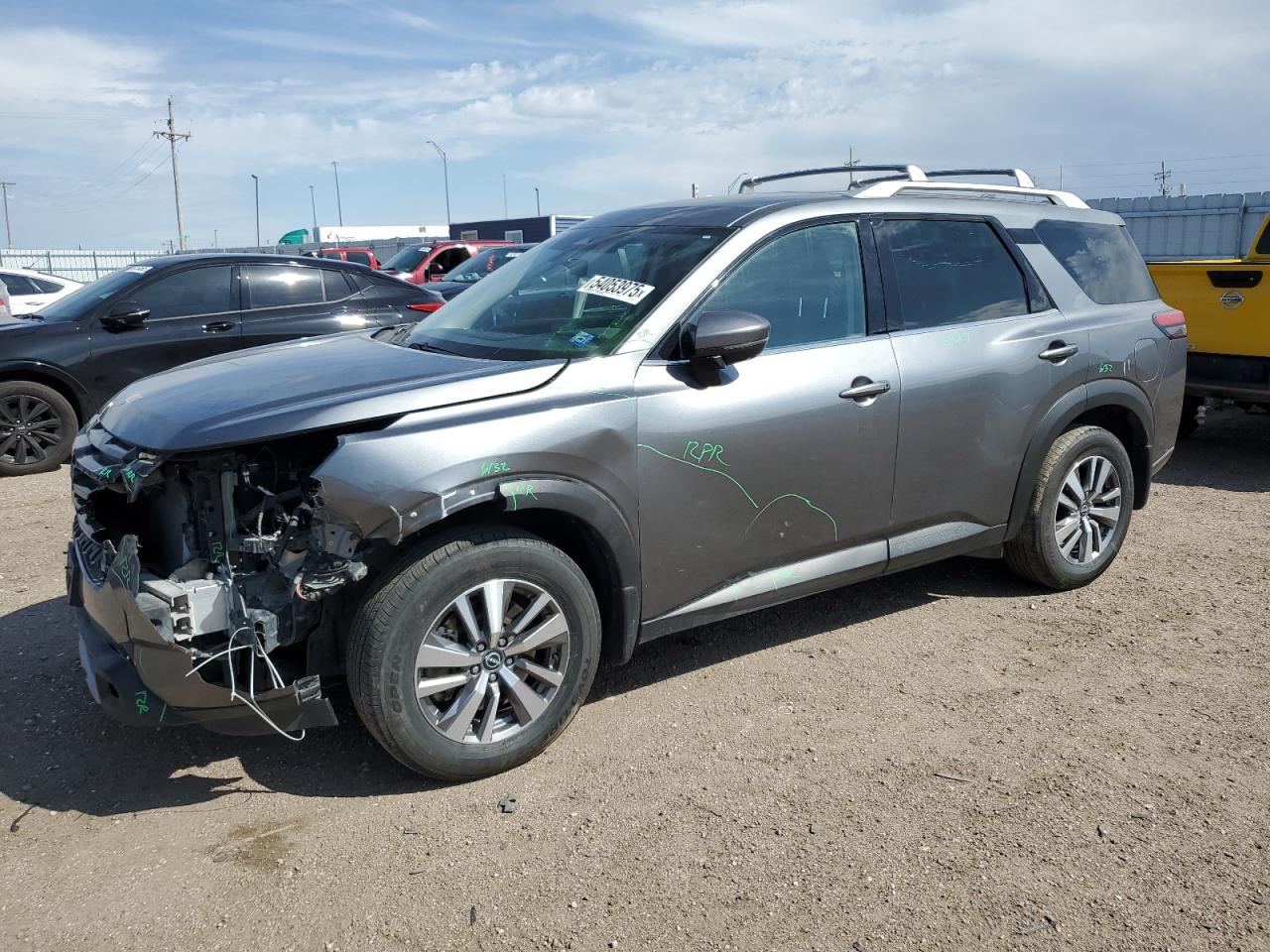 NISSAN PATHFINDER 2023