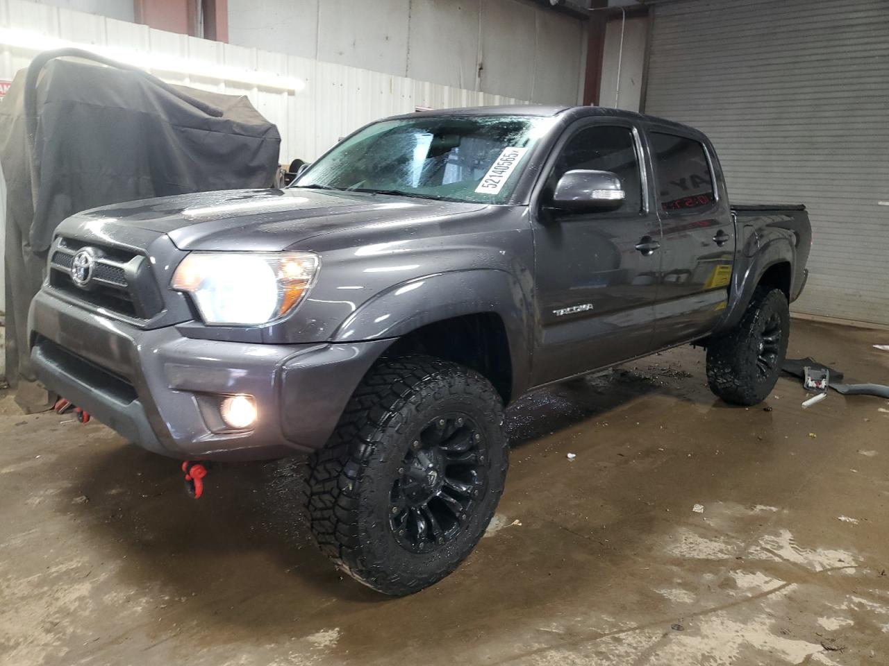 TOYOTA TACOMA DOU 2014