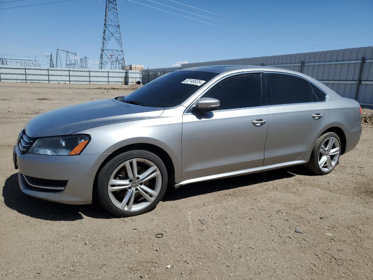 VOLKSWAGEN PASSAT SE 2014