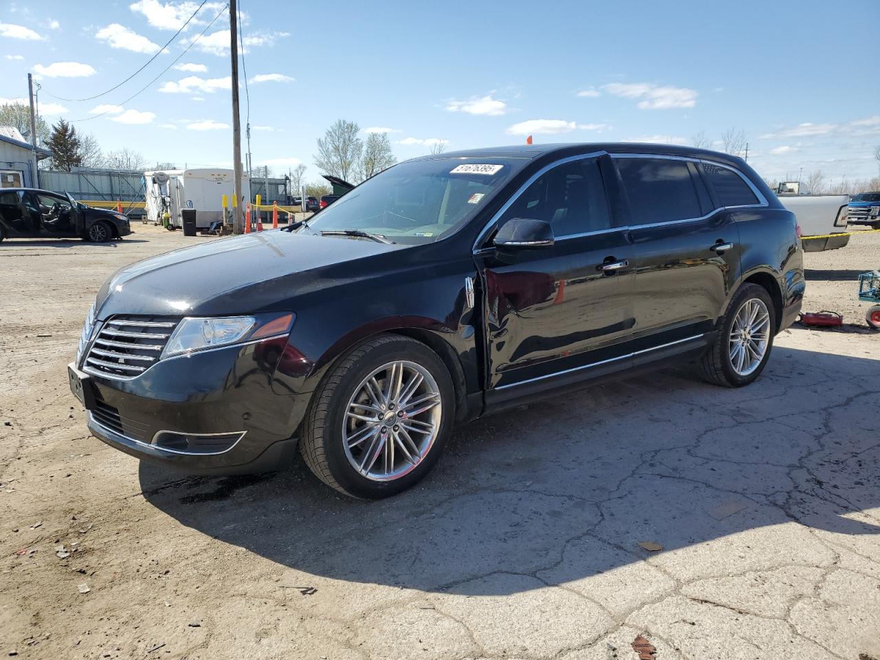 LINCOLN MKT 2019
