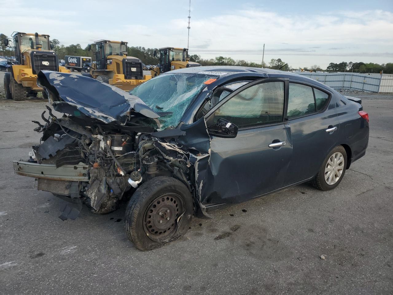 NISSAN VERSA S 2015