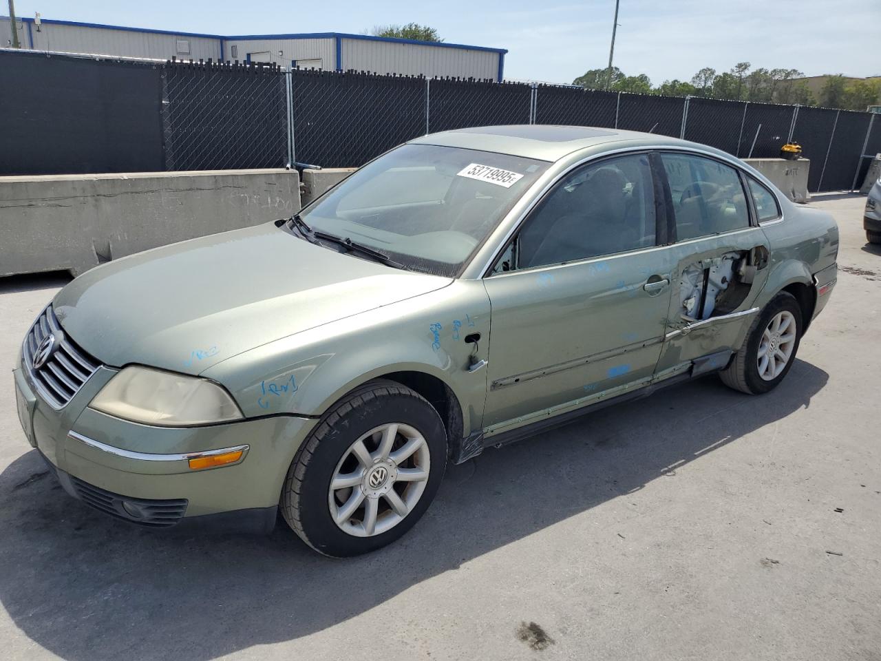 VOLKSWAGEN PASSAT GLS 2004