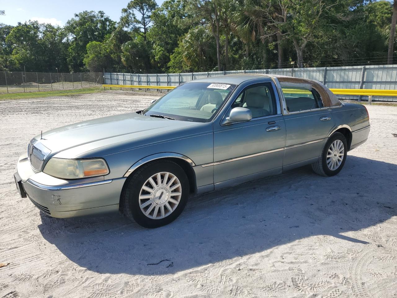 LINCOLN TOWN CAR E 2004