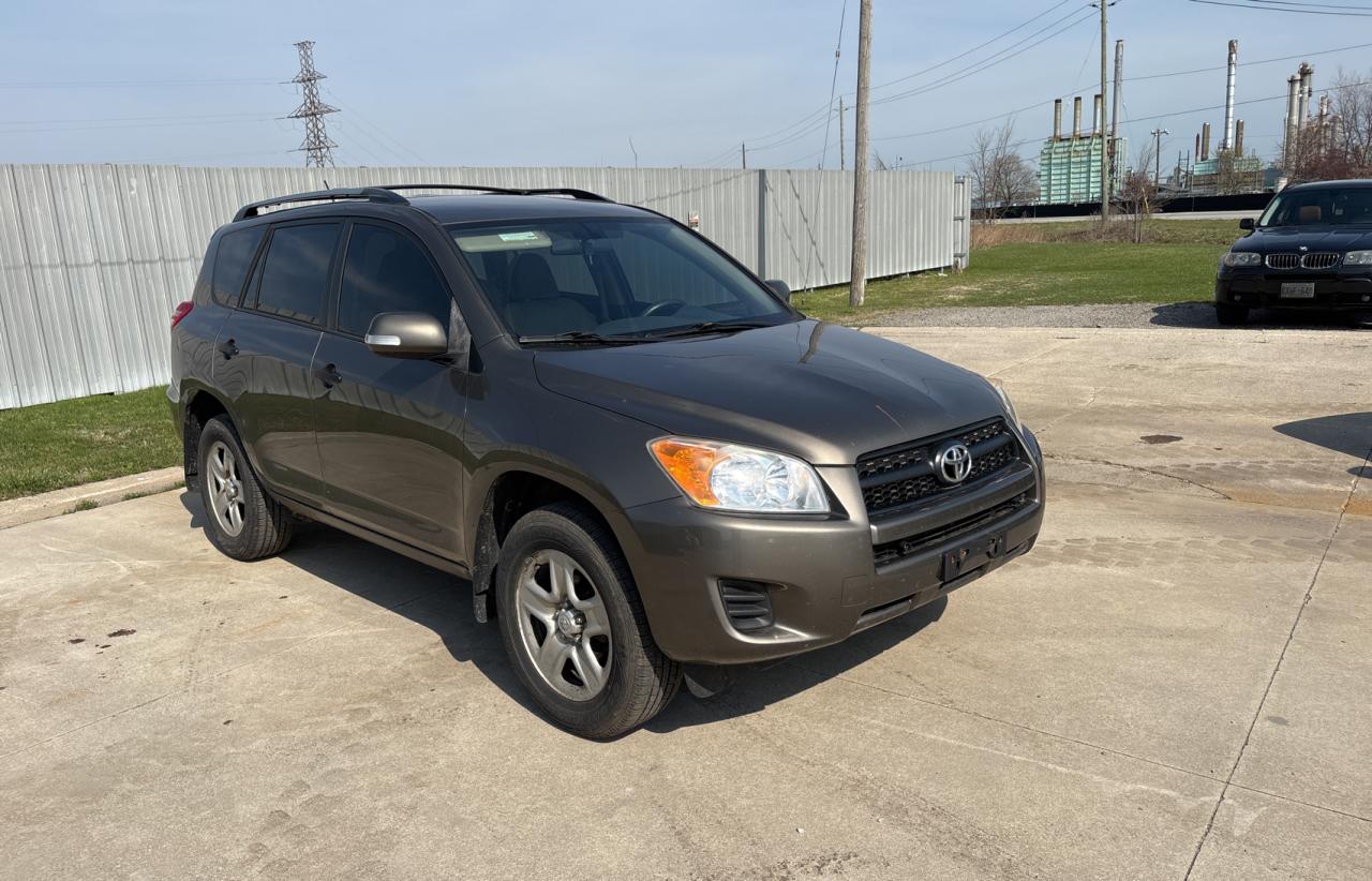 TOYOTA RAV4 2010