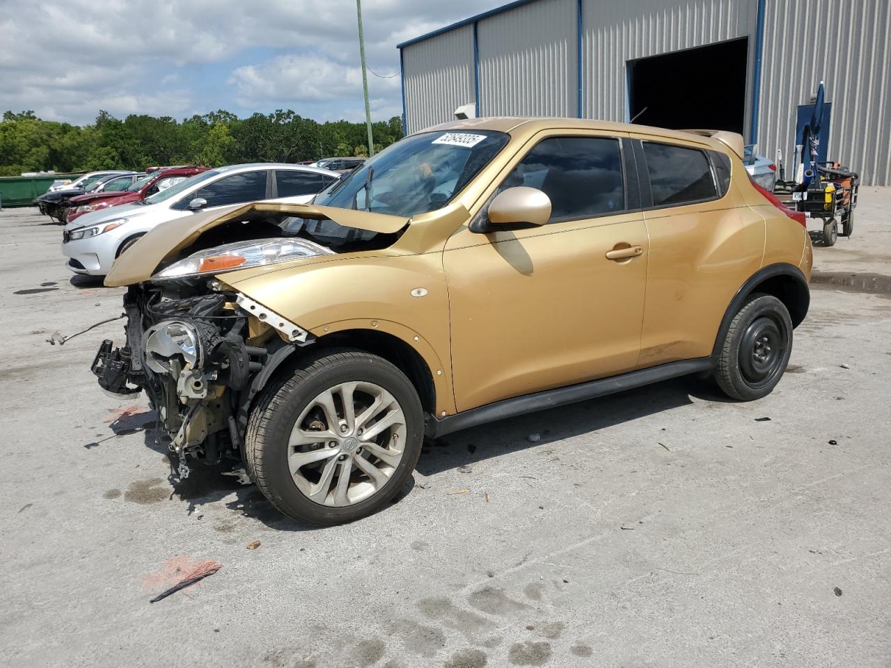 NISSAN JUKE S 2013