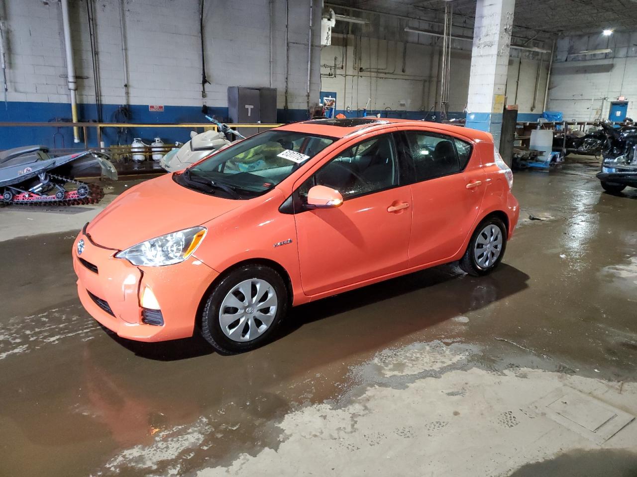 TOYOTA PRIUS C 2012
