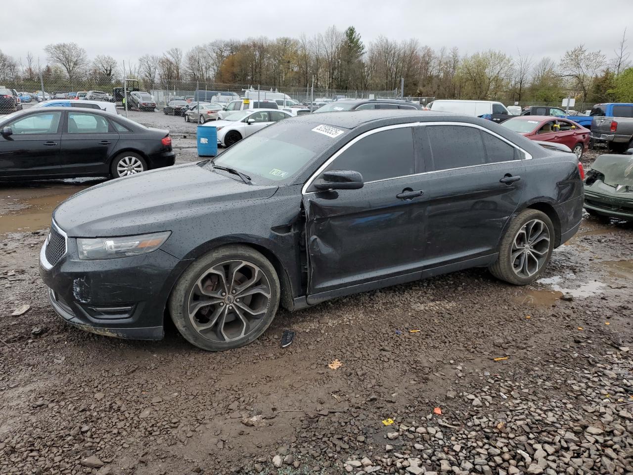 FORD TAURUS SHO 2015