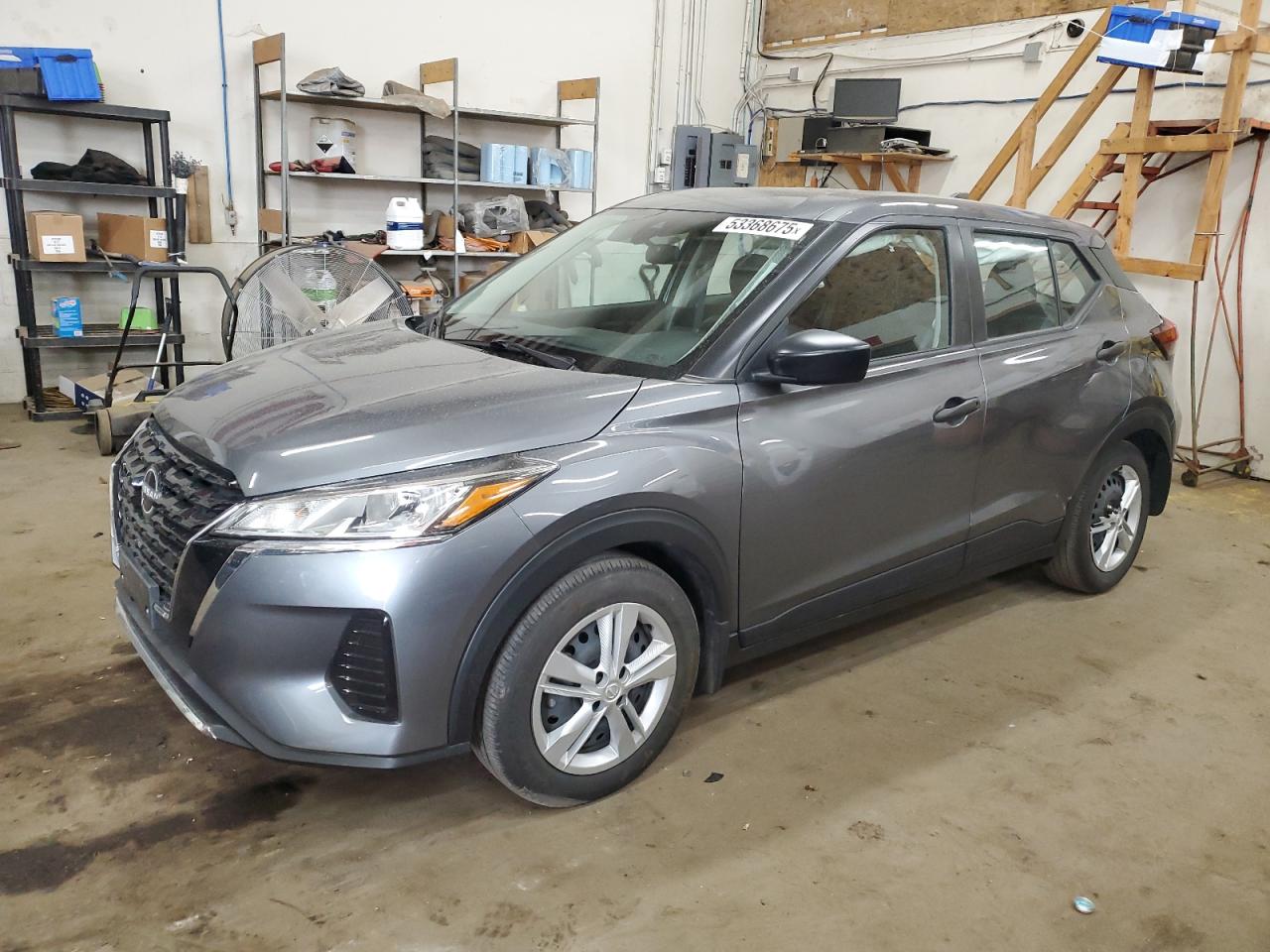 NISSAN KICKS S 2022