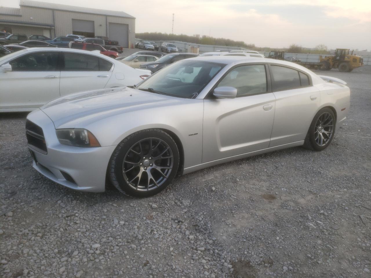 DODGE CHARGER R/ 2012