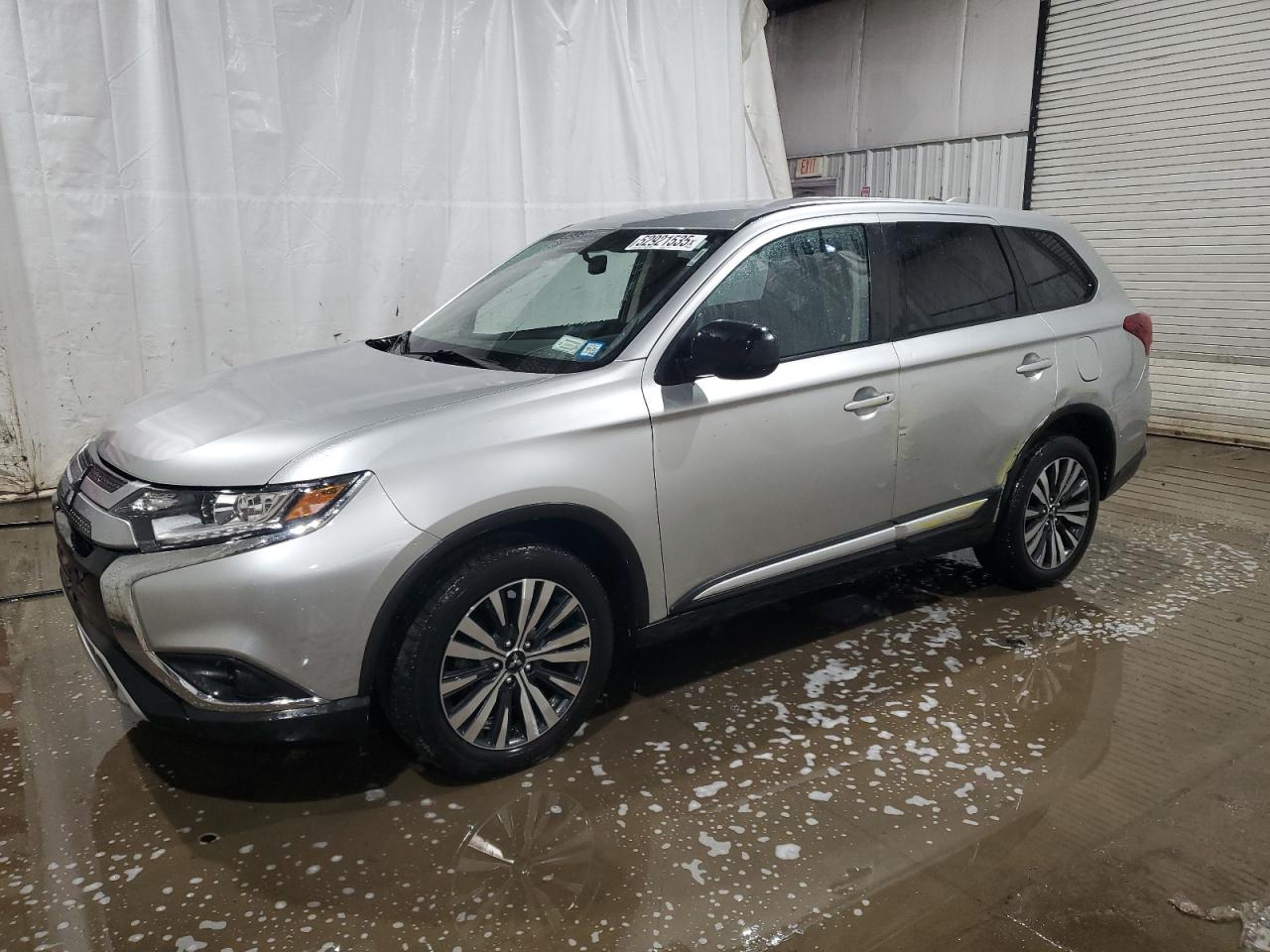 MITSUBISHI OUTLANDER 2020