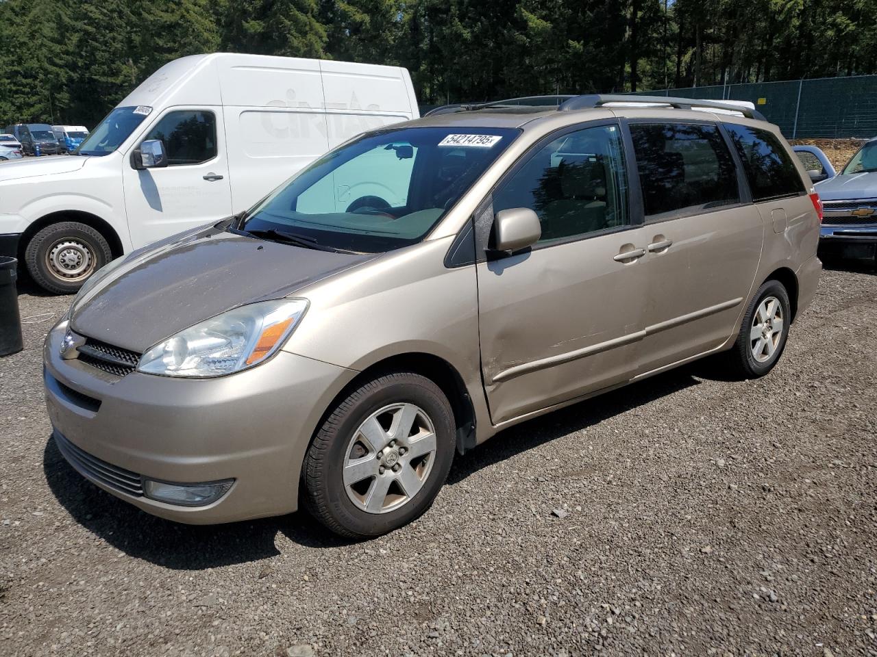 TOYOTA SIENNA XLE 2004