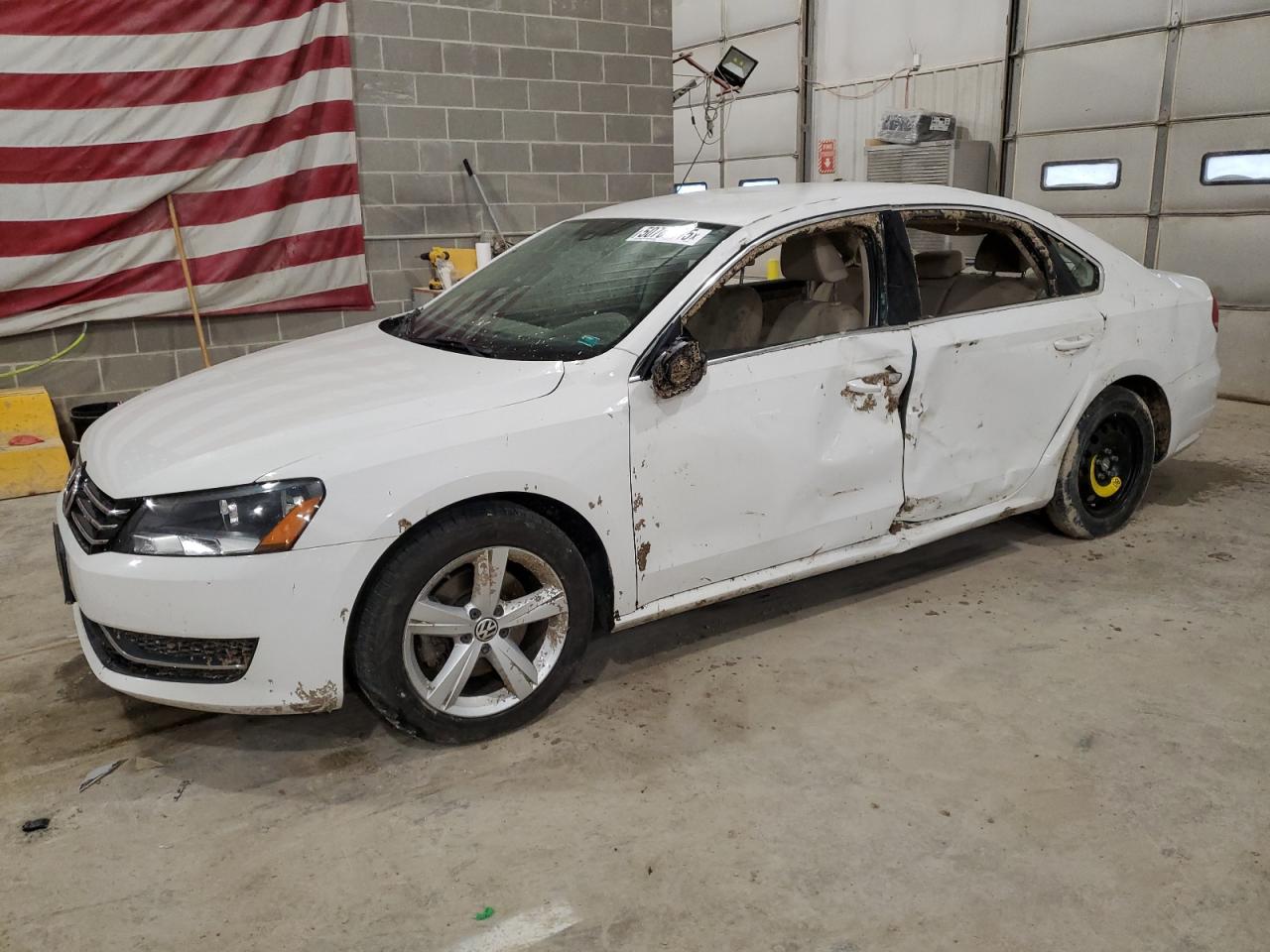 VOLKSWAGEN PASSAT SE 2015