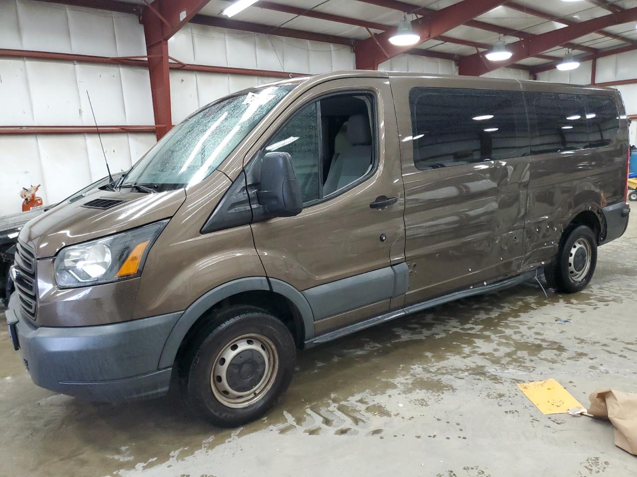 FORD TRANSIT T- 2016