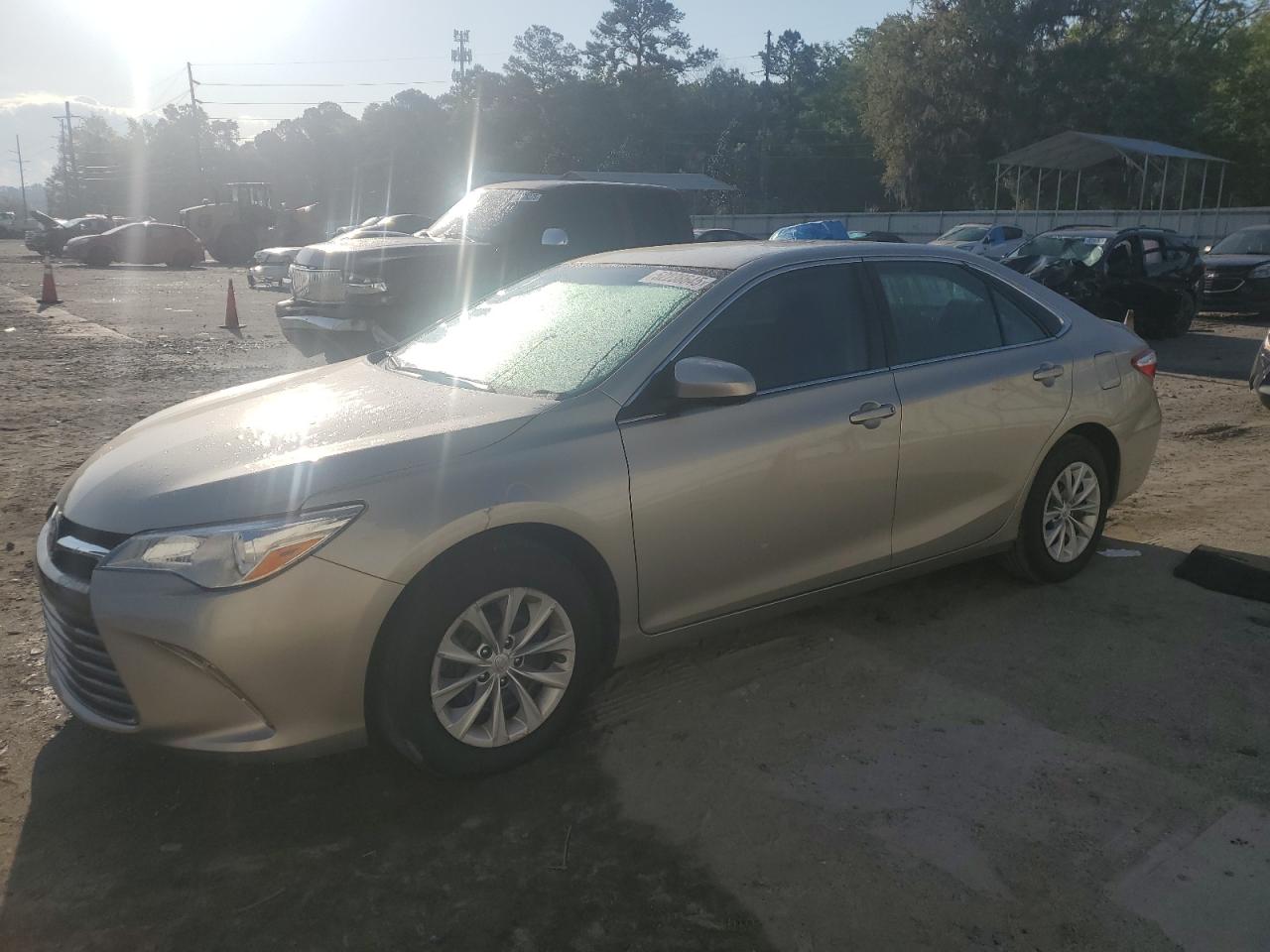 TOYOTA CAMRY LE 2016
