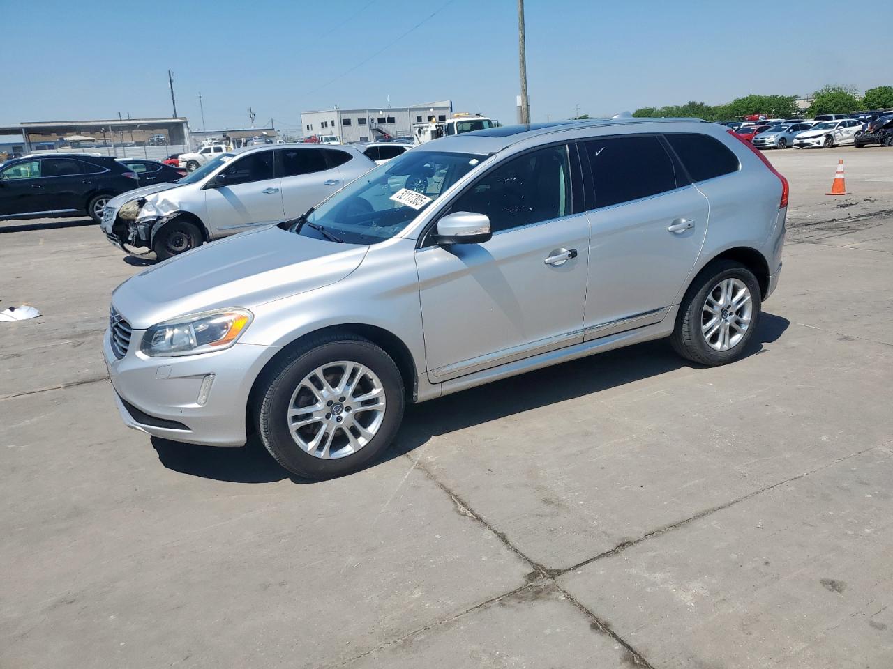 VOLVO XC60 T5 PL 2015