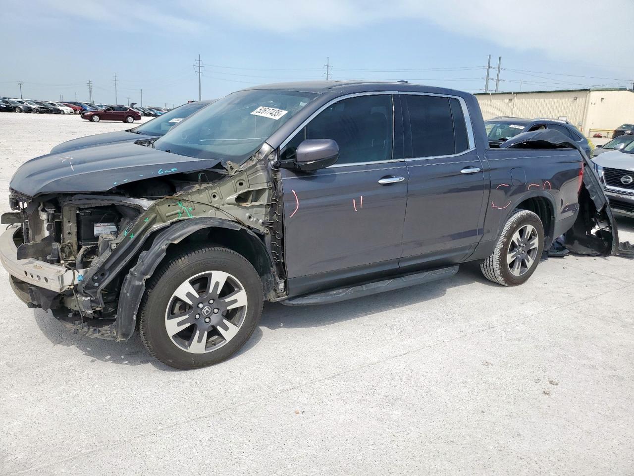 HONDA RIDGELINE 2019