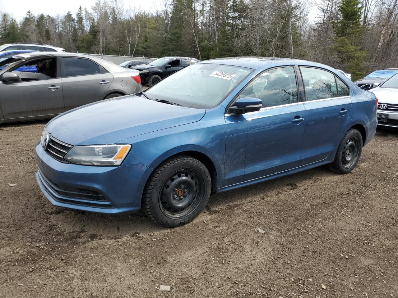 VOLKSWAGEN JETTA BASE 2015