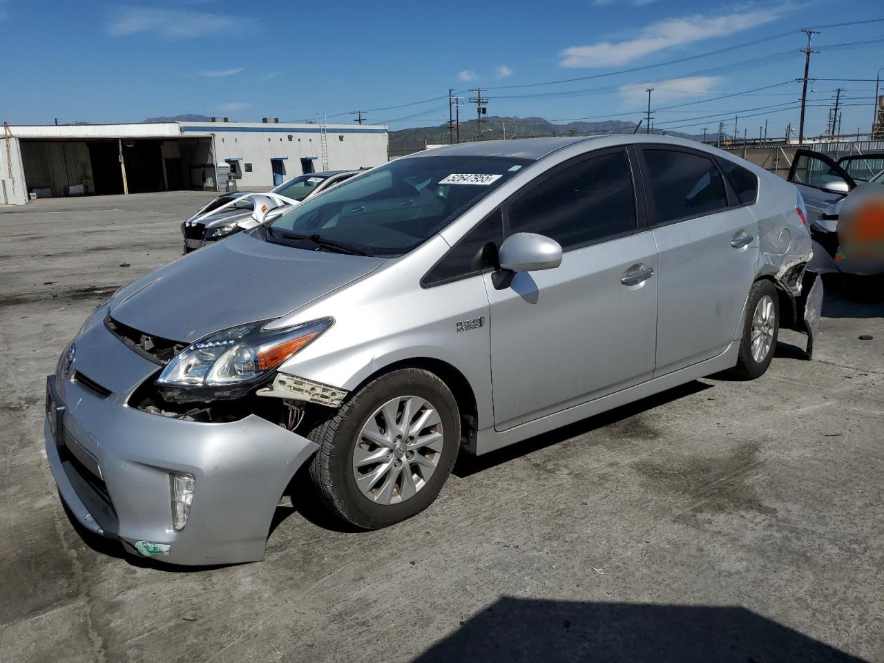 TOYOTA PRIUS PLUG 2014