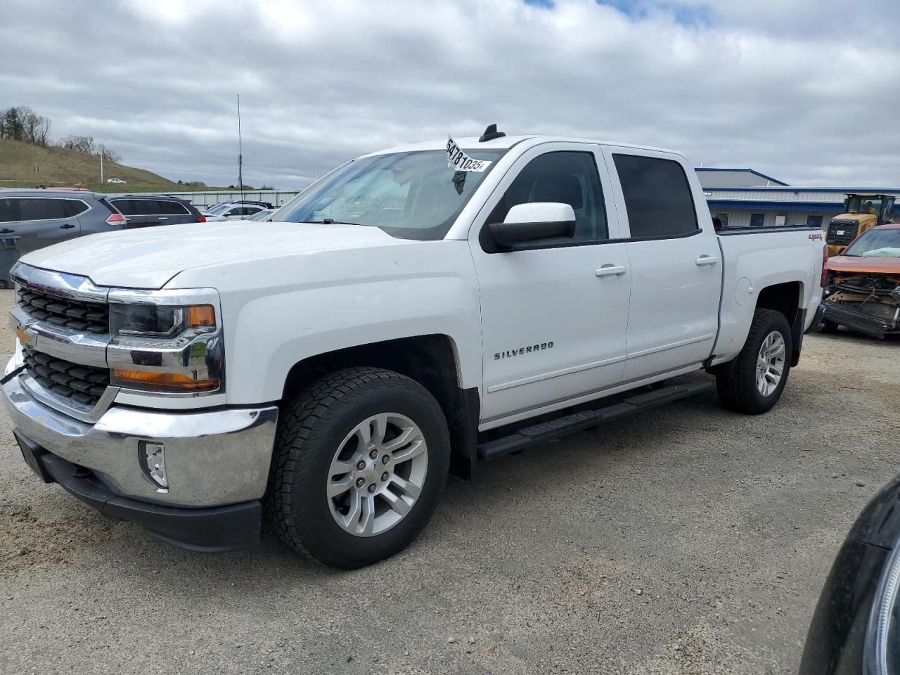 CHEVROLET SILVERADO 2018