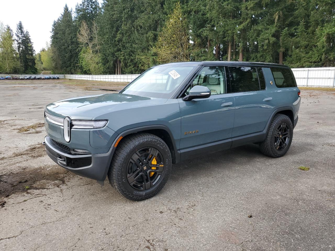 RIVIAN R1S PREMIU 2025