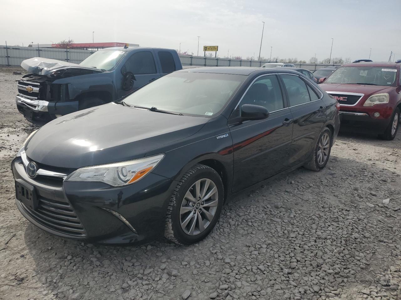 TOYOTA CAMRY HYBR 2015