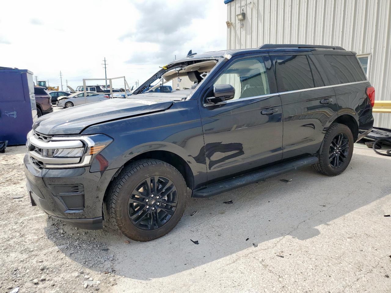FORD EXPEDITION 2024