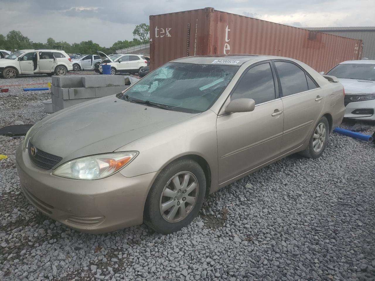 TOYOTA CAMRY LE 2002