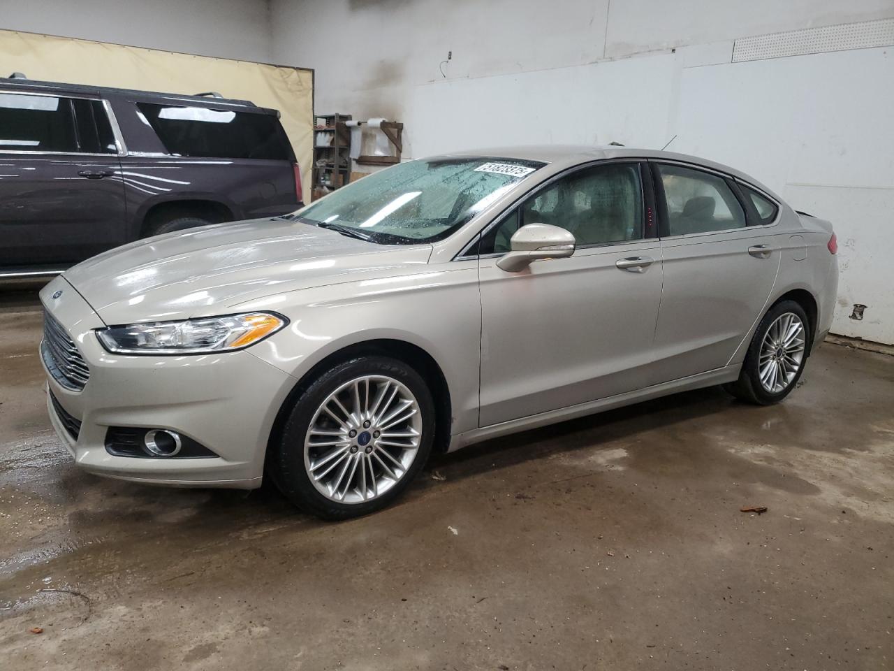FORD FUSION SE 2016