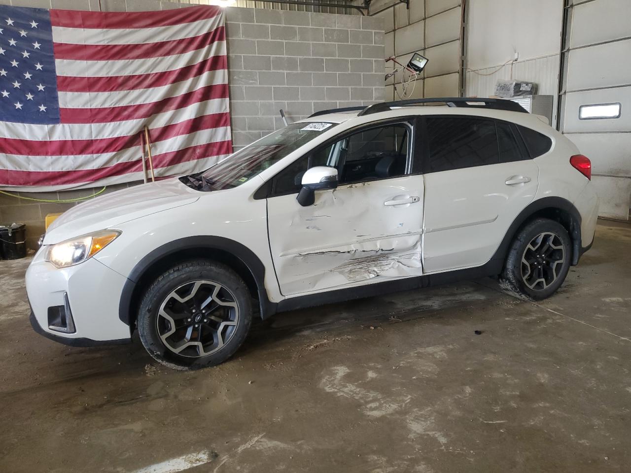 SUBARU CROSSTREK 2016