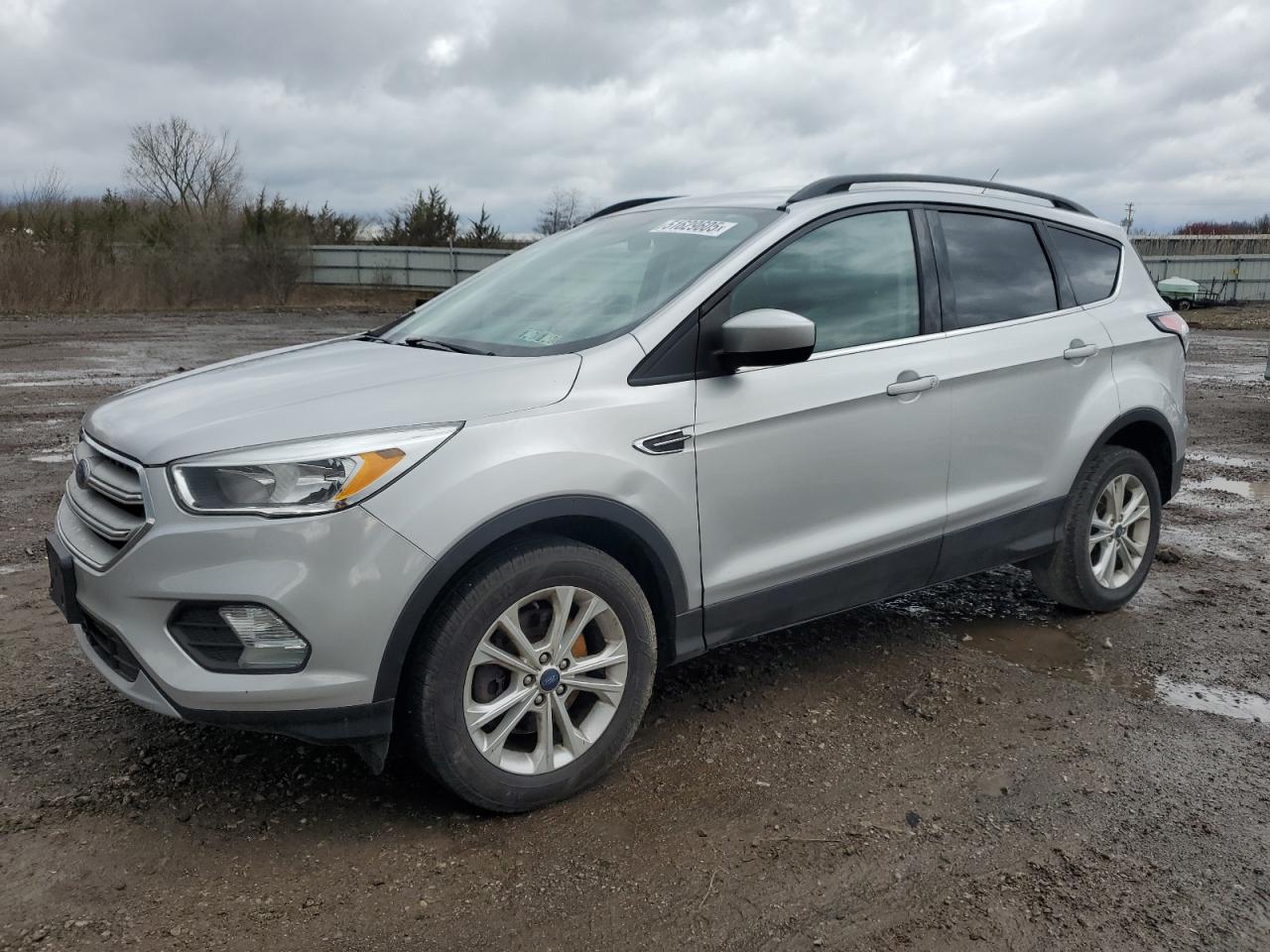 FORD ESCAPE SE 2018