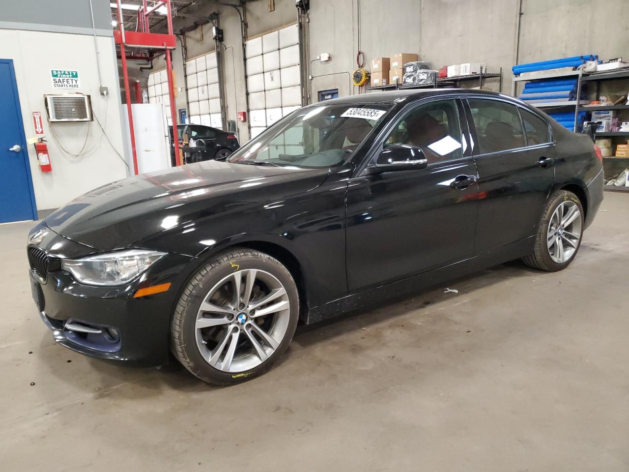 BMW 328 XI 2015