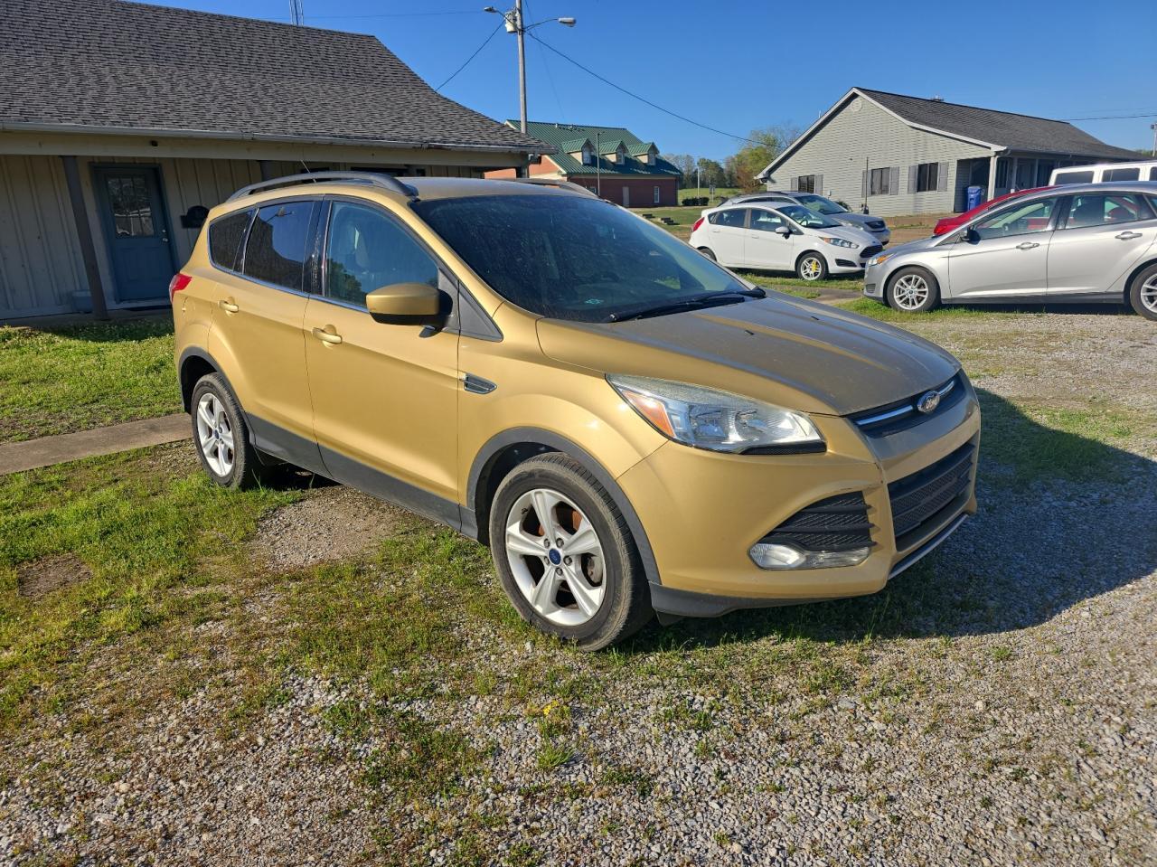 FORD ESCAPE SE 2015