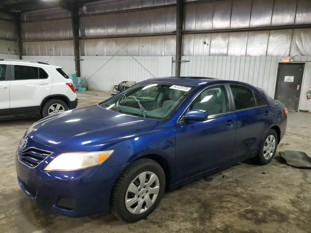 TOYOTA CAMRY BASE 2010