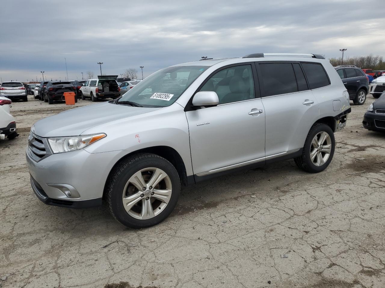 TOYOTA HIGHLANDER 2012