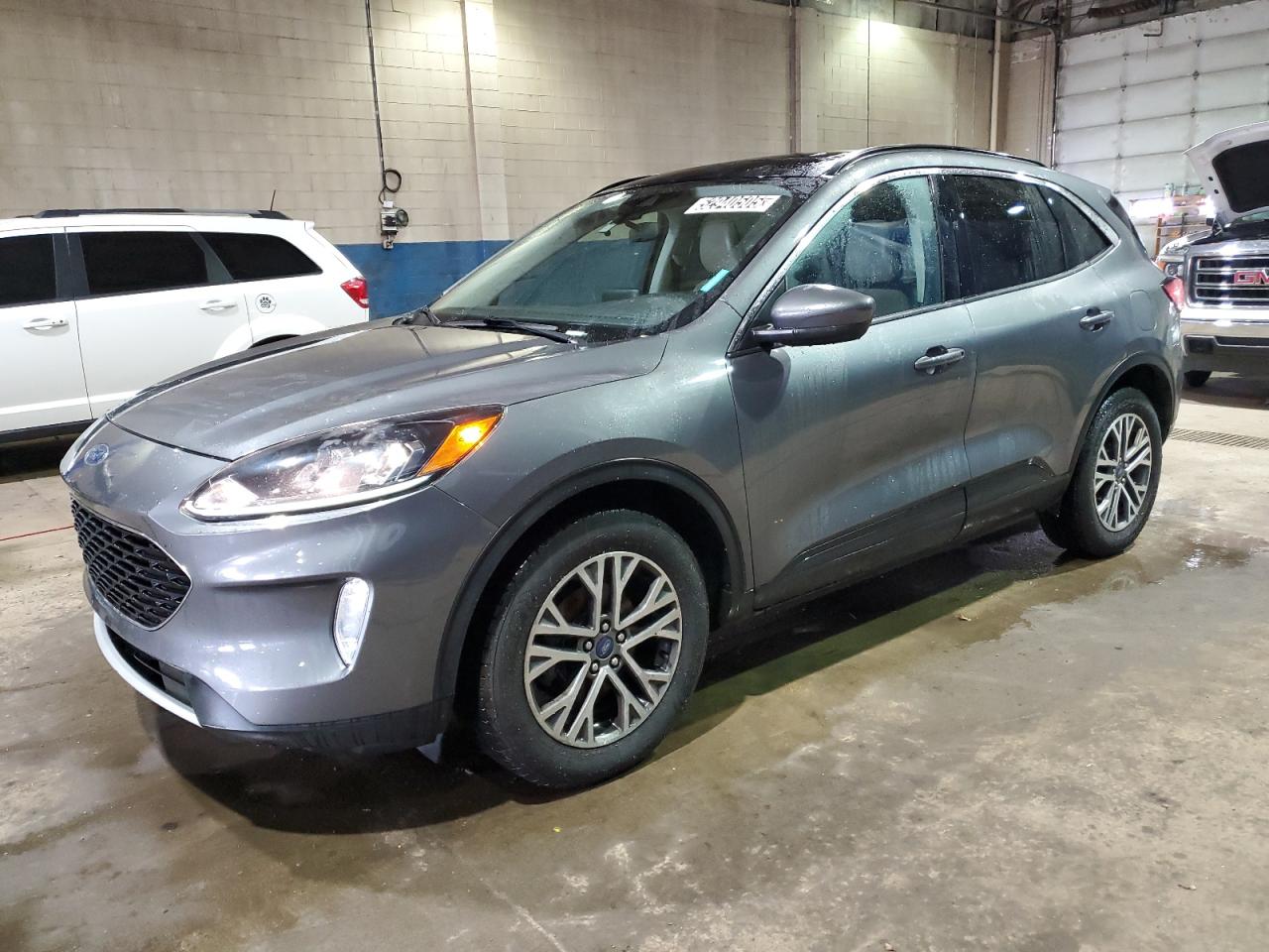 FORD ESCAPE SEL 2021