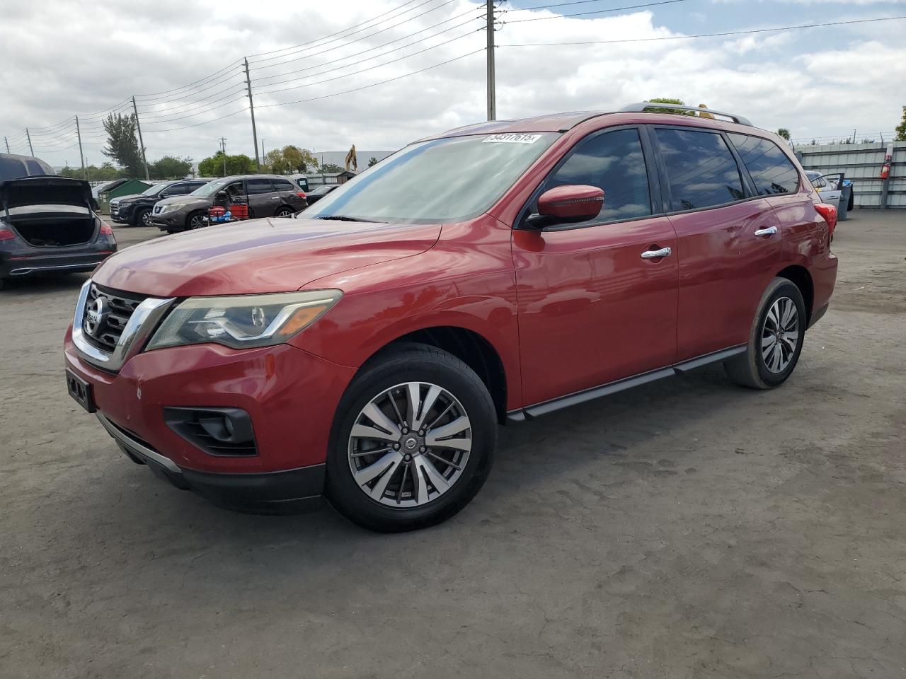 NISSAN PATHFINDER 2017
