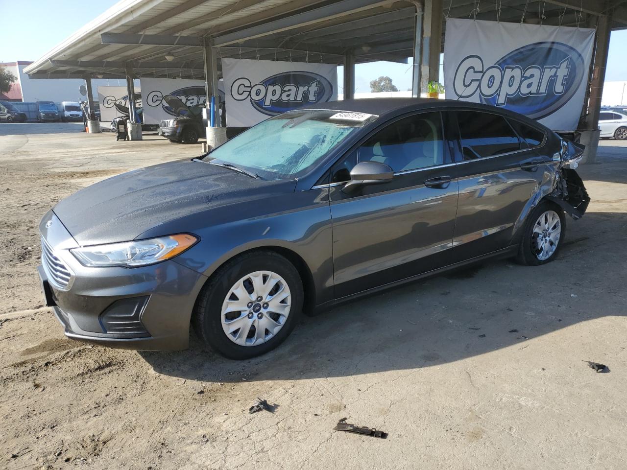 FORD FUSION S 2019