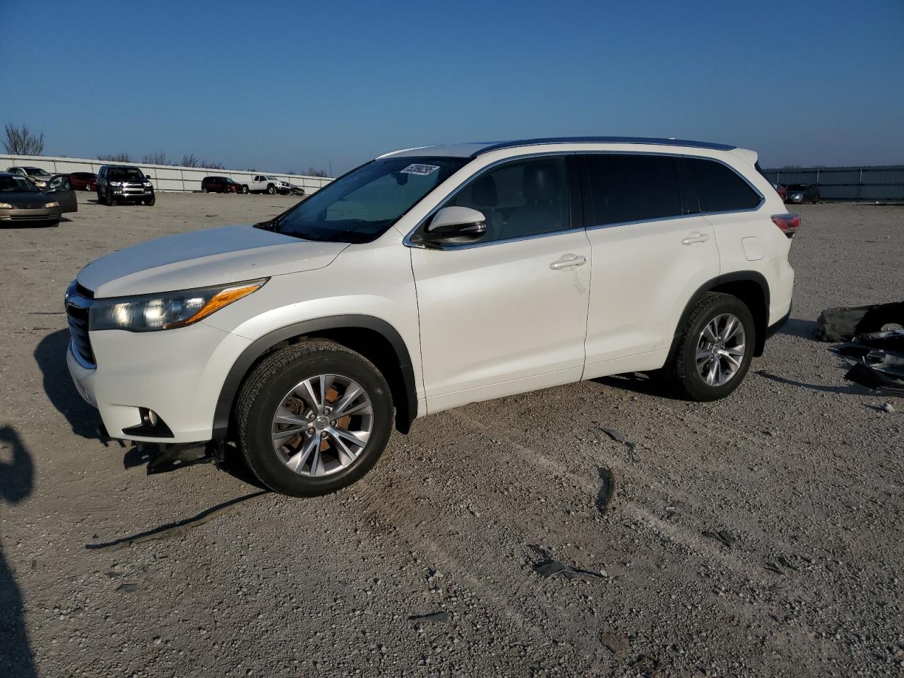 TOYOTA HIGHLANDER 2015