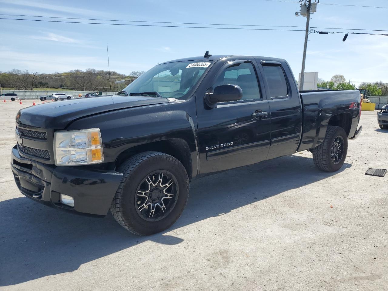 CHEVROLET SILVERADO 2011
