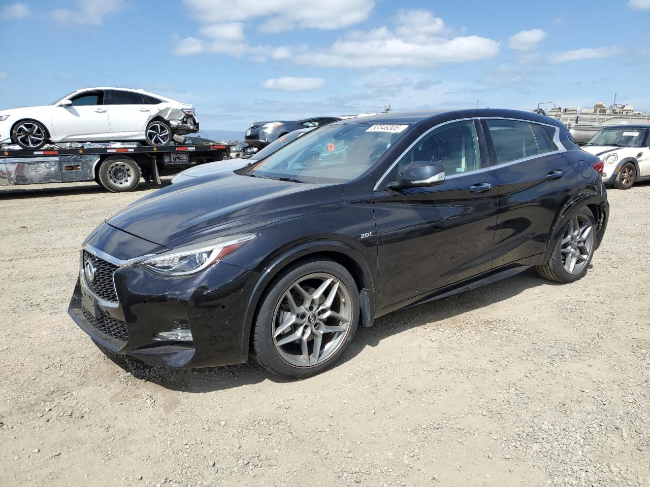 INFINITI QX30 BASE 2018
