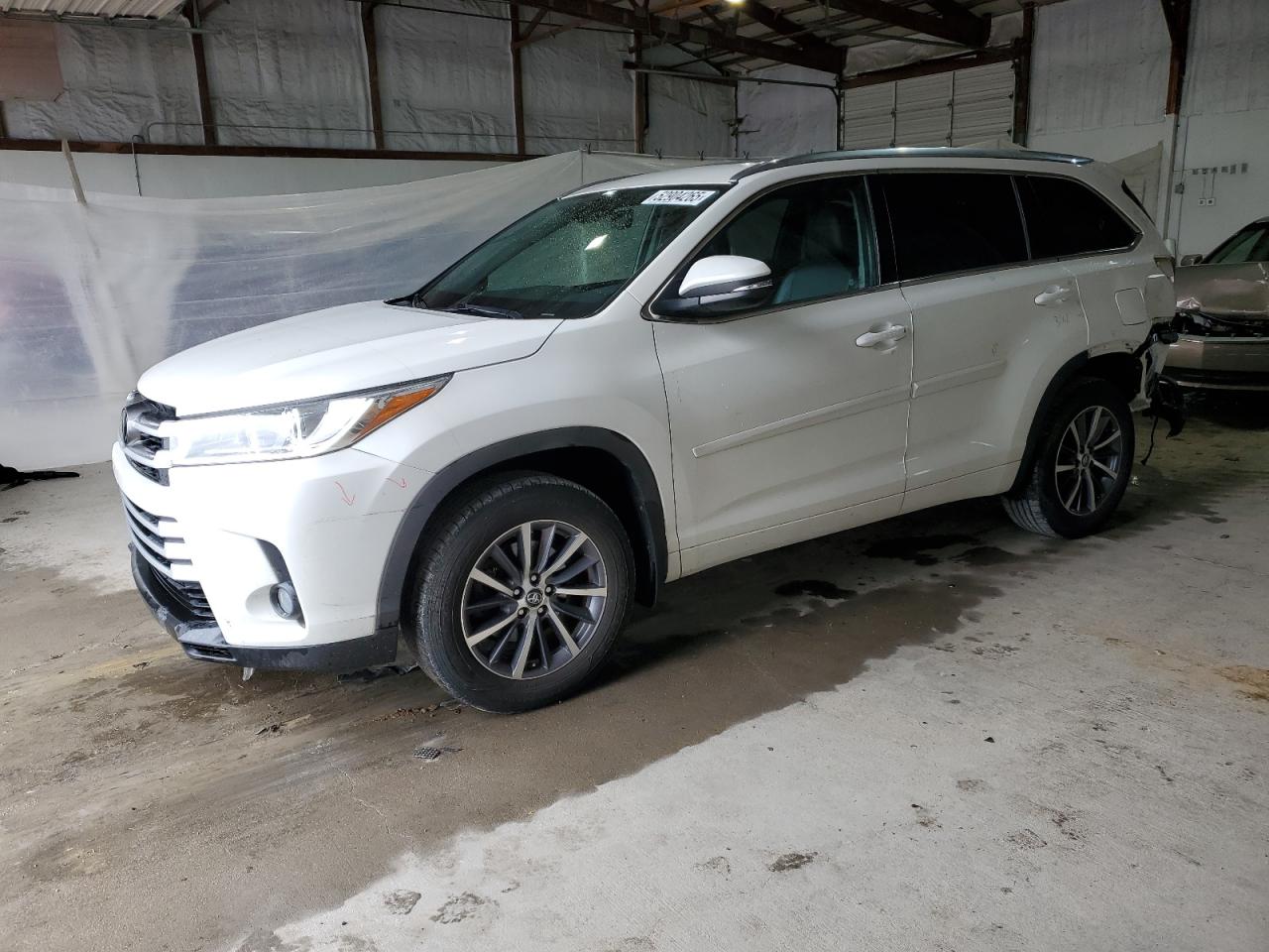 TOYOTA HIGHLANDER 2017