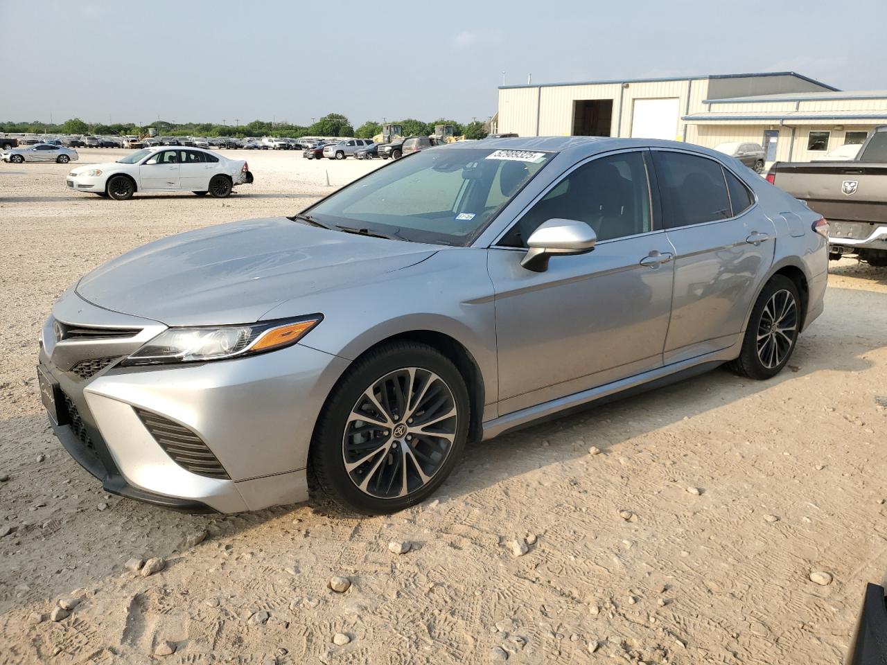 TOYOTA CAMRY SE 2020